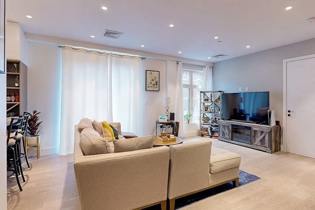 property at 69 Walnut St