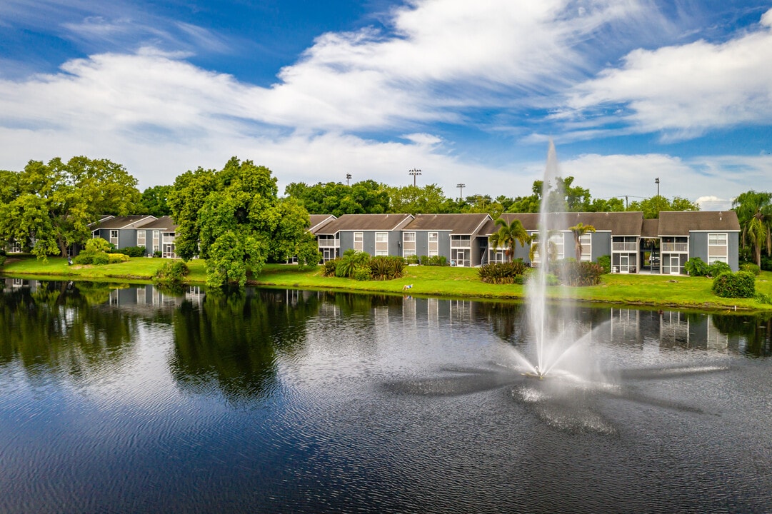 Arbor Oaks of Bradenton in Bradenton, FL - Foto de edificio