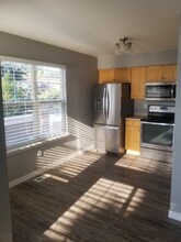 13203 Holly St in Thornton, CO - Building Photo - Building Photo