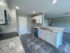105 Callaway Cres in Statesboro, GA - Building Photo - Building Photo