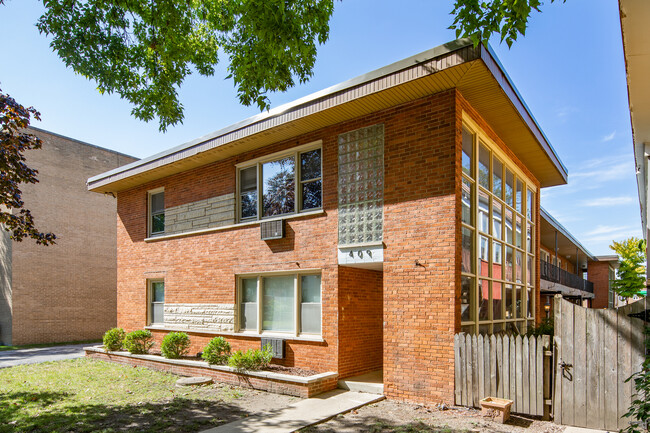 409 S Maple Ave in Oak Park, IL - Foto de edificio - Building Photo