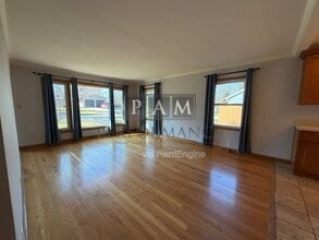 9229 27th Ave in Kenosha, WI - Building Photo - Building Photo