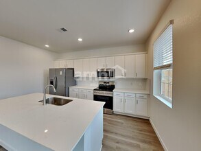 26176 E Calhoun Pl in Aurora, CO - Building Photo - Building Photo