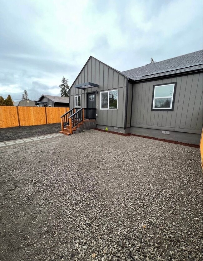 property at 11263 Yakima Ave
