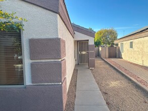 11905 W Maui Ln in El Mirage, AZ - Building Photo - Building Photo