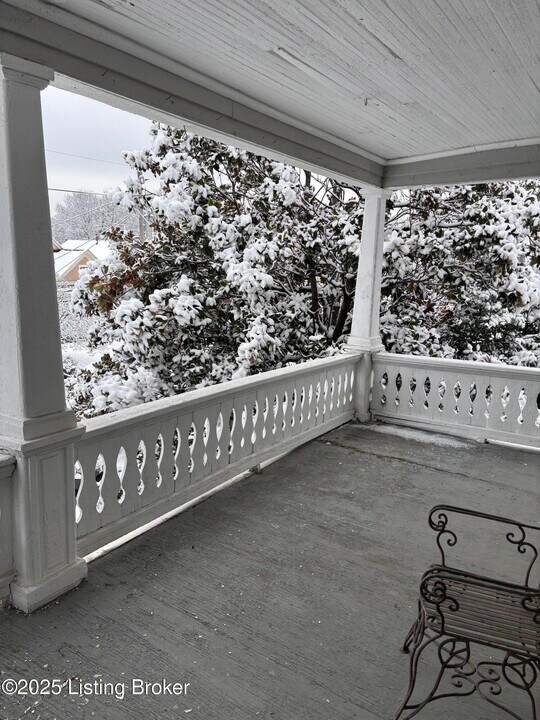 163 N Keats Ave in Louisville, KY - Building Photo