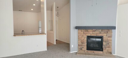 16149 Sunnyfield Ave in Caldwell, ID - Building Photo - Building Photo