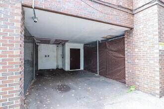 40 Owen St, Unit E12 in Hartford, CT - Building Photo - Building Photo