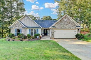 1745 Gresham Pl in Winder, GA - Building Photo