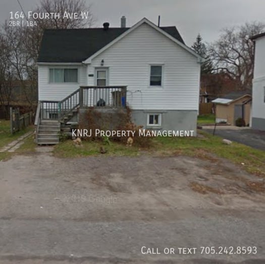 property at 164 4th Ave W