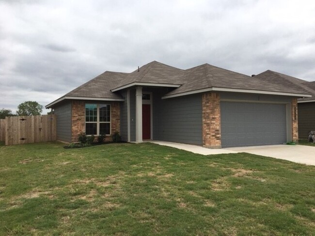 4009 S Fork Ranch Rd in Waco, TX - Building Photo - Building Photo