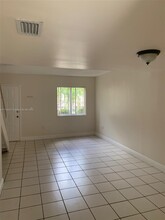 550 NW 82nd Ct in Miami, FL - Building Photo - Building Photo