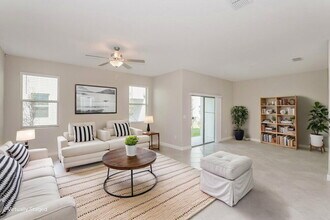 17520 Radiant Shine Wy in Lutz, FL - Foto de edificio - Building Photo