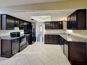 2711 Citron Dr in Longwood, FL - Foto de edificio - Building Photo