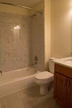 4431 Evanston Ave N in Seattle, WA - Building Photo - Building Photo