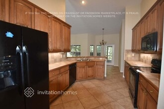 4893 Abaco Dr in Tavares, FL - Building Photo - Building Photo