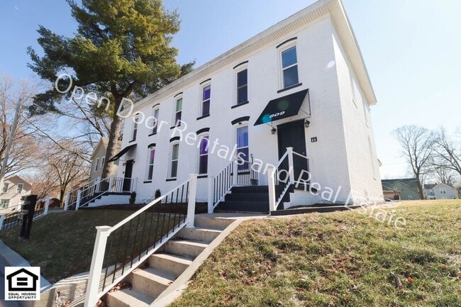 property at 809 Belle Ave