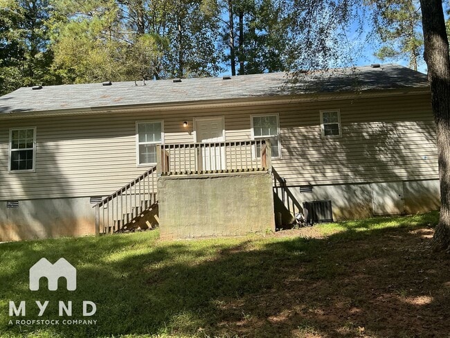 237 Rocky Point Rd in Covington, GA - Building Photo - Building Photo