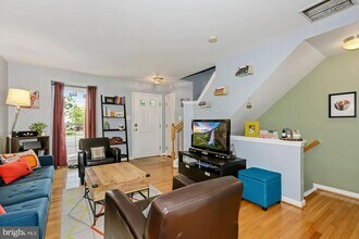 6350 Andrew Matthew Terrace in Springfield, VA - Building Photo - Building Photo