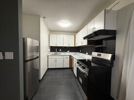 1016 W Baltimore Pike, Unit C-5 in Media, PA - Building Photo