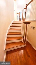 609 Ellison Dr in Montgomeryville, PA - Foto de edificio - Building Photo