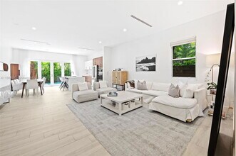 3129 Matilda St in Coral Gables, FL - Building Photo - Building Photo