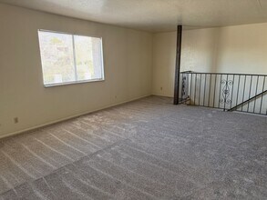 8436 Spain Rd NE in Albuquerque, NM - Building Photo - Building Photo