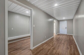 5440 Eugene Kennedy Ln in Cedar Hill, TN - Building Photo - Building Photo