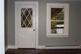 24 James St in Bristol, CT - Building Photo - Building Photo