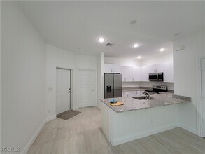 3519 SW Santa Barbara Pl in Cape Coral, FL - Building Photo - Building Photo