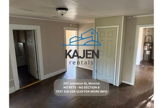 207 Johnston St in Monroe, LA - Building Photo - Building Photo