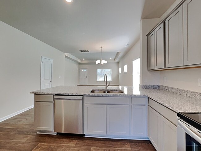 423 Ridge Ave in Mooresville, NC - Building Photo - Building Photo