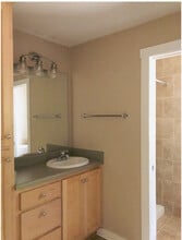 2136 S. Lumpkin in Athens, GA - Building Photo - Building Photo