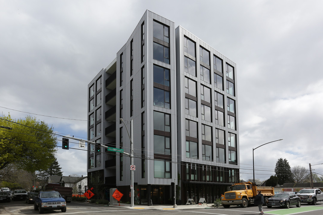 Carbon 12 in Portland, OR - Foto de edificio