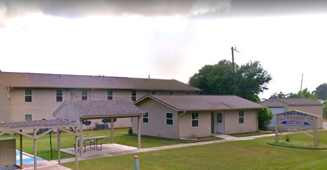 522 Oak St in Zwolle, LA - Building Photo - Building Photo