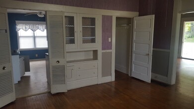 1100 SE Dewey Ave in Bartlesville, OK - Building Photo - Building Photo