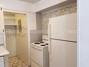 46 NW 14th Ct in Dania Beach, FL - Building Photo - Building Photo