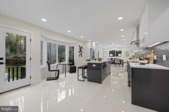 8355 Alvord St in McLean, VA - Building Photo - Building Photo