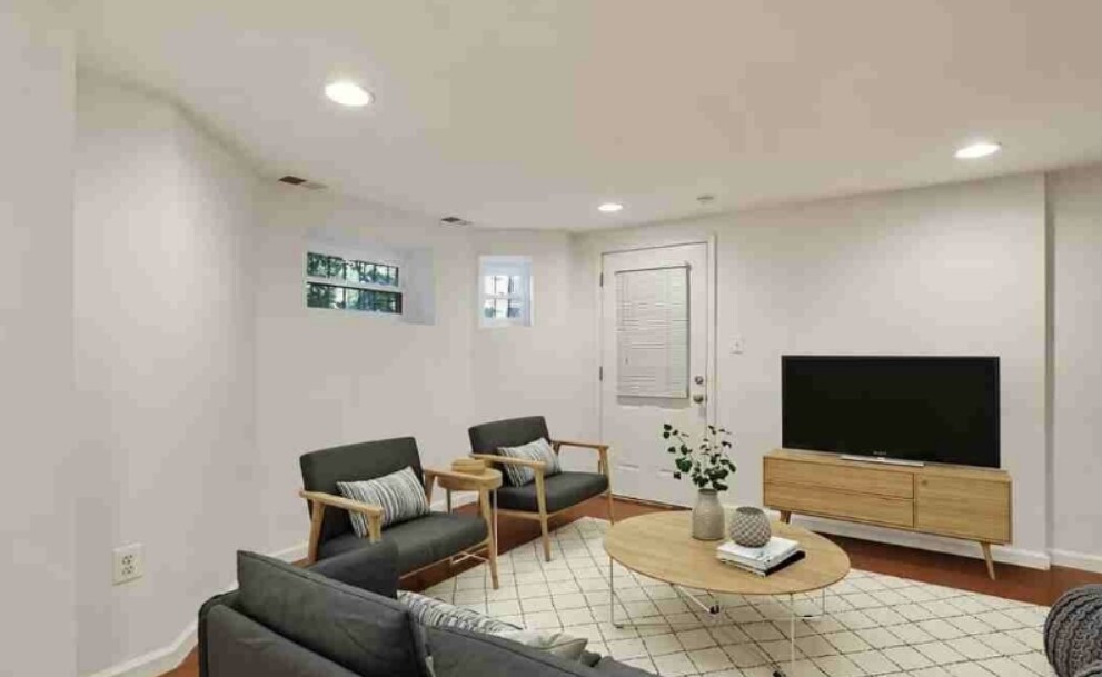 1038 Lamont St NW, Unit T1 in Washington, DC - Building Photo