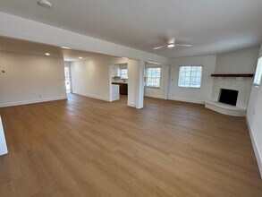 6140 Estrella Ave in San Diego, CA - Building Photo - Building Photo