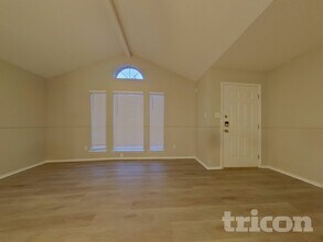 1932 Cedar Tree Dr in Fort Worth, TX - Building Photo - Building Photo