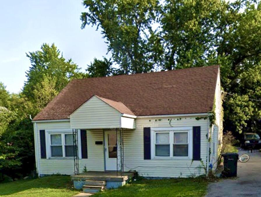 1105 Sparks Rd in Lexington, KY - Building Photo
