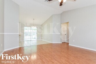 7901 Sioux Ln in Lakeland, FL - Building Photo - Building Photo