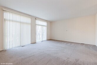 723 Telluride Ct in Vernon Hills, IL - Building Photo - Building Photo