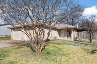 608 Country Aire Dr