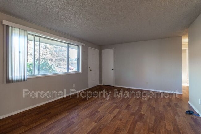 10907 NE 7th St in Vancouver, WA - Building Photo - Building Photo