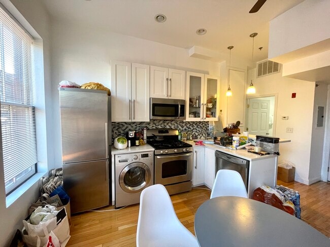 243 Northampton St, Unit #2