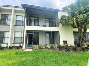 403 Laurel Cove Way in Winter Haven, FL - Building Photo - Building Photo
