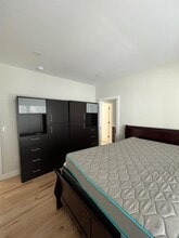 19 Gorham St, Unit 1 in Somerville, MA - Foto de edificio - Building Photo