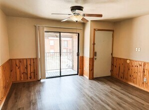 904 University Oaks Blvd in College Station, TX - Building Photo - Building Photo